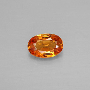 Granate espesartita naranja natural de 0,45 ct, corte óvalo, VS