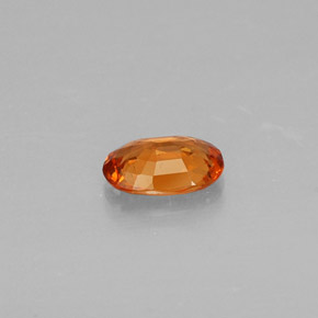 Granate espesartita naranja natural de 0,45 ct, corte óvalo, VS