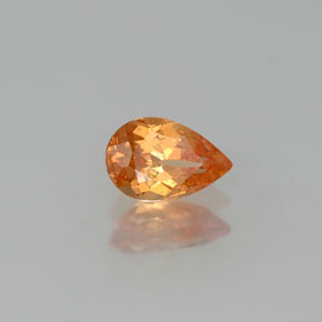 Granate espesartita naranja natural de 0,64 ct, en forma de pera, SI