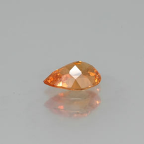 Granate espesartita naranja natural de 0,64 ct, en forma de pera, SI