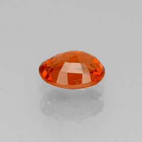 Granate espesartita naranja natural de 0,92 ct, corte óvalo, VS
