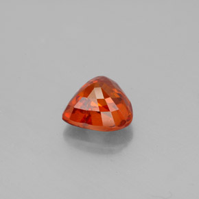 Granate espesartita naranja natural de 1,88 ct, en forma de pera, VS