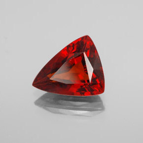 Granate espesartita rojo natural de 3,86 ct, trillón, VS