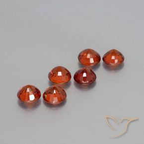 Gemas de Hilo de espesartita Rojo medio natural de 2.41 ct, Redondo, VS