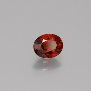 Granate espesartita naranja natural de 0,84 ct, corte óvalo, VS