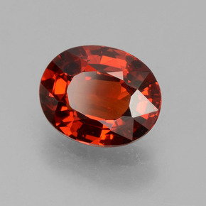 Granate espesartita rojo natural de 1,15 ct, corte óvalo, VS