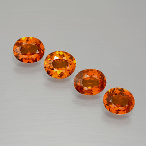 Gemas de Hilo de espesartita Ámbar naranja natural de 2.33 ct, Corte Óvalo, VS-SI
