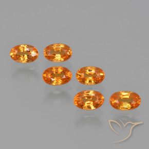 Gemas de Hilo de espesartita Naranja claro natural de 2.39 ct, Ovalada, VS