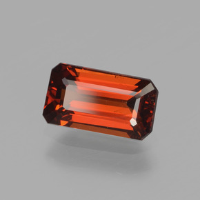 Hilo de espesartita Naranja rojizo oscuro natural de 1.26 ct, corte esmeralda, VS
