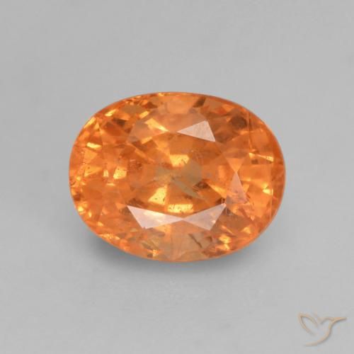 Granate espesartita naranja natural de 0,83 ct, corte óvalo, VS-SI