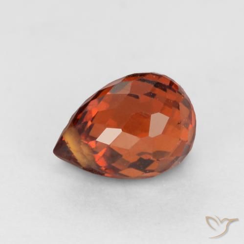 Hilo de espesartita Rojo medio natural de 0.98 ct, Corte Briolette, VS