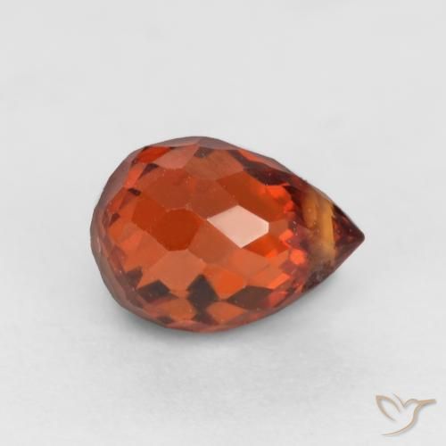 Hilo de espesartita Rojo medio natural de 0.98 ct, Corte Briolette, VS