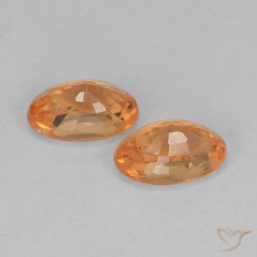 Gemas de Hilo de espesartita Naranja claro natural de 0.80 ct, Corte Óvalo, VS-SI