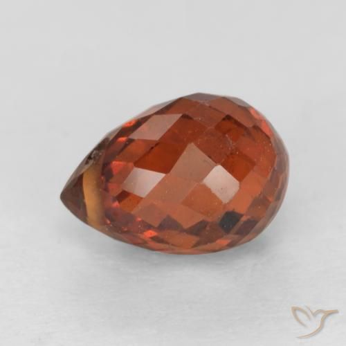 1.52ct Natural Rojo fuego Hilo de espesartita, Corte Briolette, VS-SI