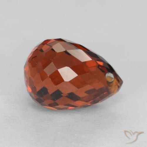 Hilo de espesartita Rojo fuego natural de 1.65 ct, Corte Briolette, VS