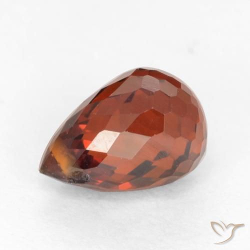 Granate espesartita naranja rojizo intenso natural de 1,36 ct, briolette, VS