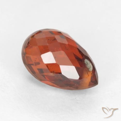 Granate espesartita rojo natural de 1,51 ct, briolette, VS