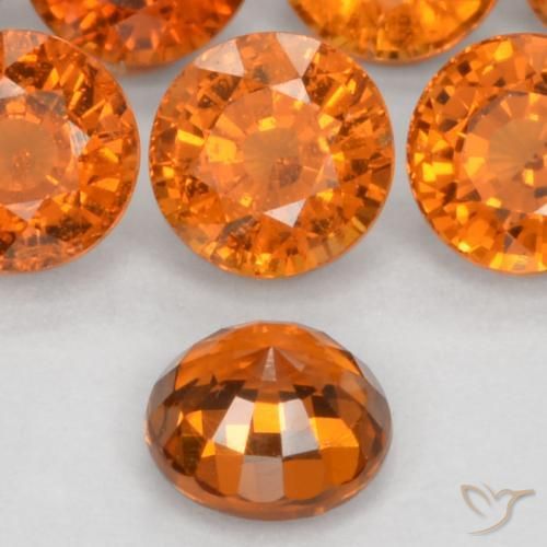 Hilo de espesartita Naranja medio natural de 0.51 ct, Redondo, VS