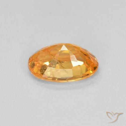 Hilo de espesartita Naranja albaricoque natural de 0.60 ct, Ovalada, VS-SI