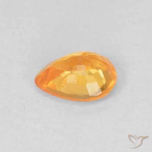 Hilo de espesartita Dorado medio natural de 0.44 ct, En forma de pera, VS