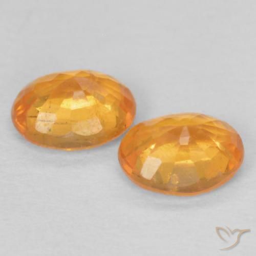 Gemas de Hilo de espesartita Naranja medio natural de 0.93 ct, Ovalada, VS
