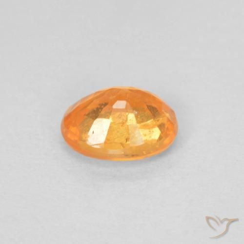 Hilo de espesartita Naranja albaricoque natural de 0.78 ct, Ovalada, VS-SI