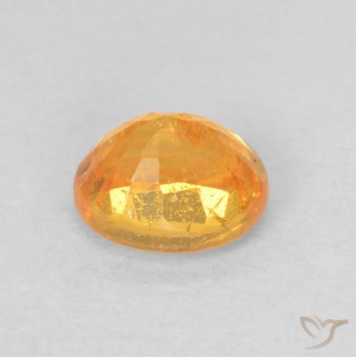 Hilo de espesartita Naranja medio natural de 0.67 ct, Ovalada, VS