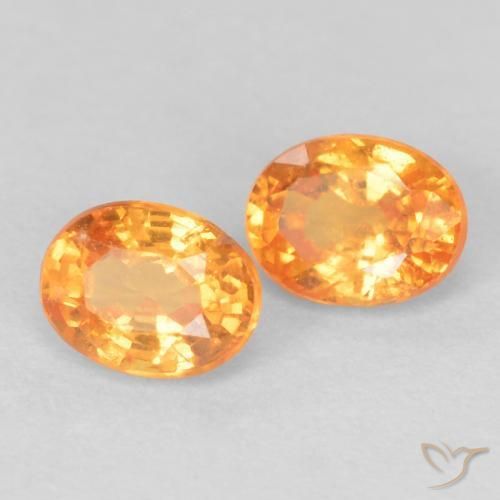 Gemas de Hilo de espesartita Naranja claro natural de 0.54 ct, Ovalada, VS-SI