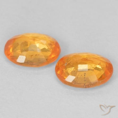 Gemas de Hilo de espesartita Naranja claro natural de 0.79 ct, Ovalada, VS