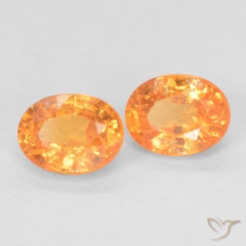 Gemas de Hilo de espesartita Naranja claro natural de 0.53 ct, Ovalada, VS-SI
