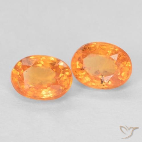 Gemas de Hilo de espesartita Naranja claro natural de 0.58 ct, Ovalada, VS-SI
