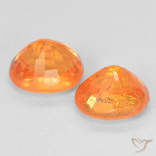 Gemas de Hilo de espesartita Naranja claro natural de 1.33 ct, Ovalada, VS-SI