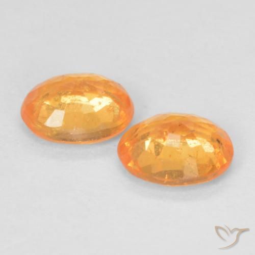 Gemas de Hilo de espesartita Naranja medio natural de 0.85 ct, Ovalada, VS