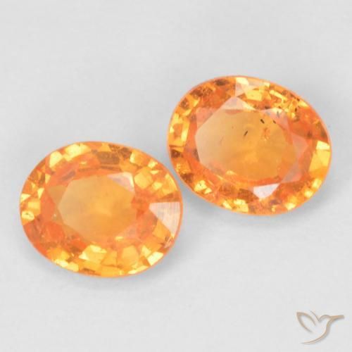 Gemas de Hilo de espesartita Naranja claro natural de 0.85 ct, Ovalada, VS