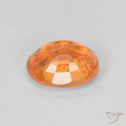 Hilo de espesartita Naranja claro natural de 0.56 ct, Ovalada, VS-SI