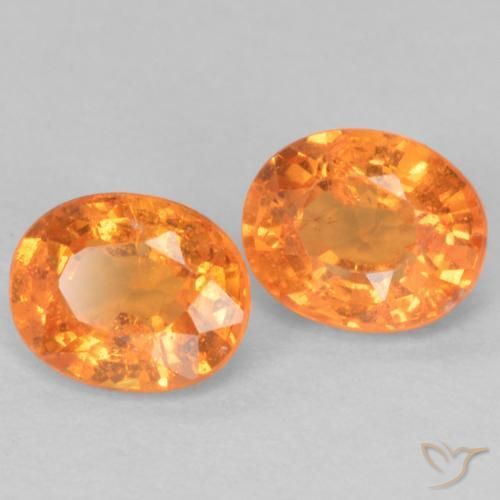 Gemas de Hilo de espesartita Naranja claro natural de 0.99 ct, Ovalada, VS