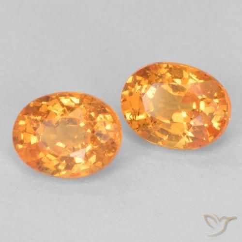 Gemas de Hilo de espesartita Naranja claro natural de 0.55 ct, Ovalada, VVS-VS
