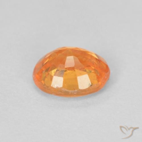 Hilo de espesartita Naranja claro natural de 0.56 ct, Ovalada, VS-SI