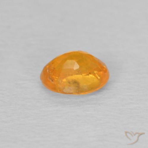 Hilo de espesartita Naranja medio natural de 0.36 ct, Ovalada, VS-SI