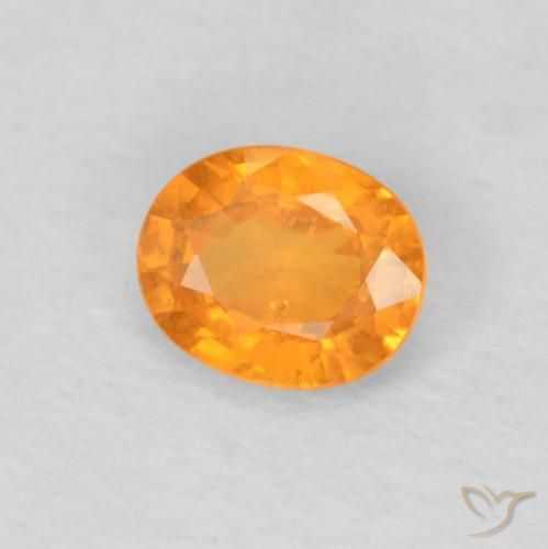 Hilo de espesartita Naranja intenso natural de 0.48 ct, Ovalada, VS