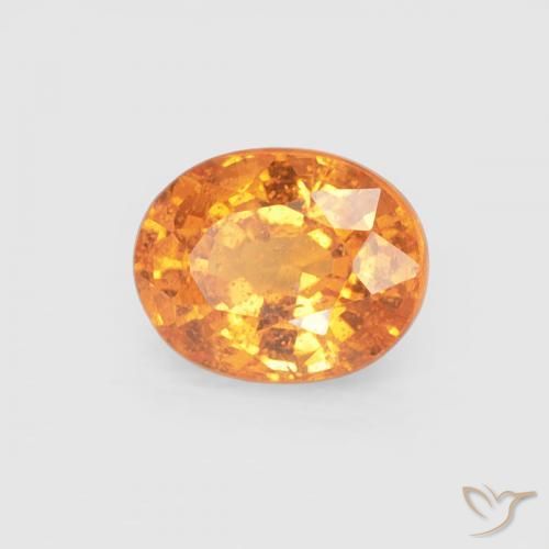 Hilo de espesartita Naranja medio natural de 0.58 ct, Ovalada, VS