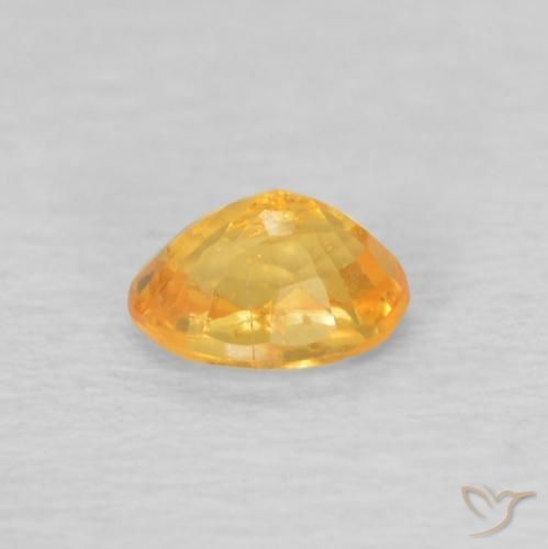 Hilo de espesartita Dorado claro natural de 0.22 ct, Ovalada, VS