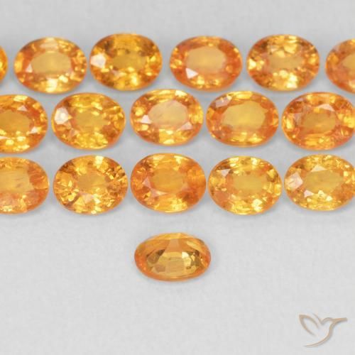 Hilo de espesartita Naranja albaricoque natural de 0.24 ct, Ovalada, VS