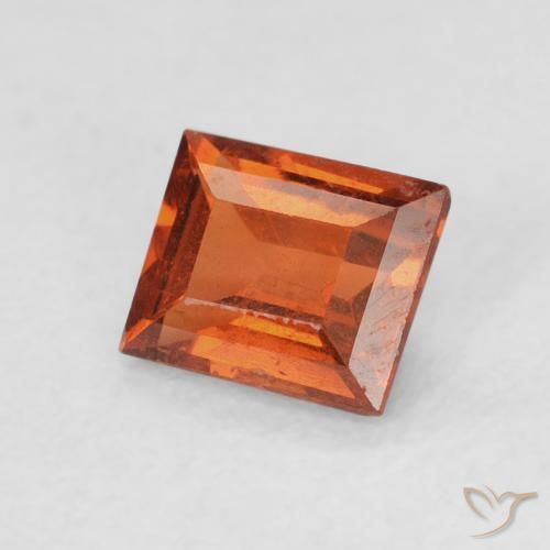 Hilo de espesartita Naranja fuego natural de 0.67 ct, Corte Baguette, VS