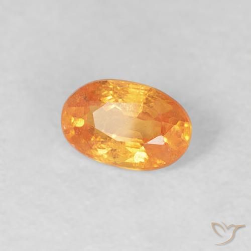 Hilo de espesartita Naranja claro natural de 0.39 ct, Ovalada, VS