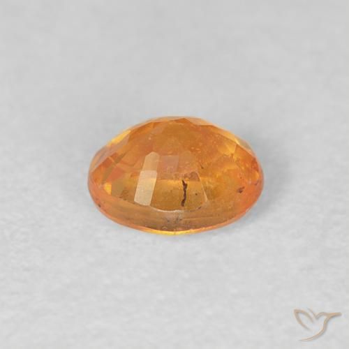 Hilo de espesartita Naranja intenso natural de 0.56 ct, Ovalada, VS