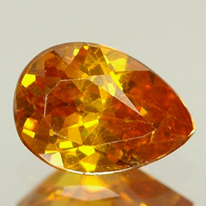 Esfalerita naranja natural de 0,56 ct, en forma de pera, VS