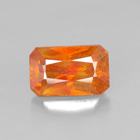 Esfalrita Naranja natural de 0.68 ct, corte esmeralda, VS-SI
