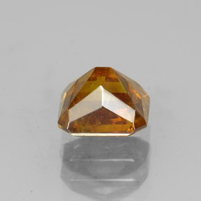 Esfalrita Naranja rojizo natural de 1.37 ct, corte esmeralda, SI