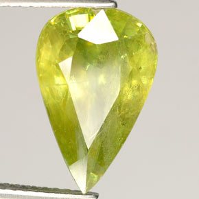 Esfena verde natural de 5,24 ct, en forma de pera, SI